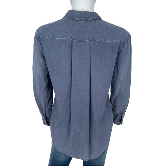 Cloth & Stone Women’s Chambray Blue Button-Down Shirt Size Petite XS - Picture 3 of 5